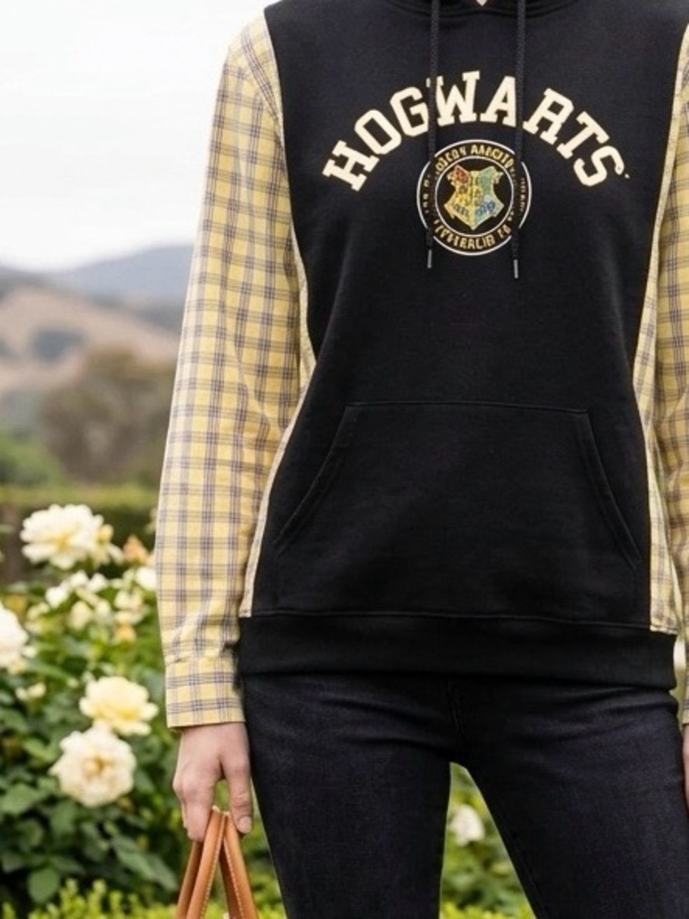 HOGWARTS - UPCYCLED HOODIE SWEATSHIRT w/Pocket